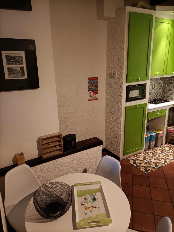 Appartement Le Due Torri Bologne Extérieur photo